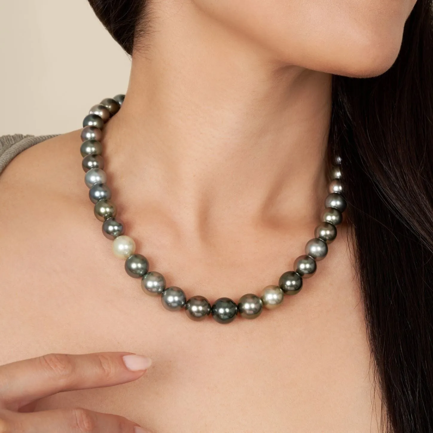 10.0-12.2 mm AA /AAA Tahitian Round Pearl Necklace