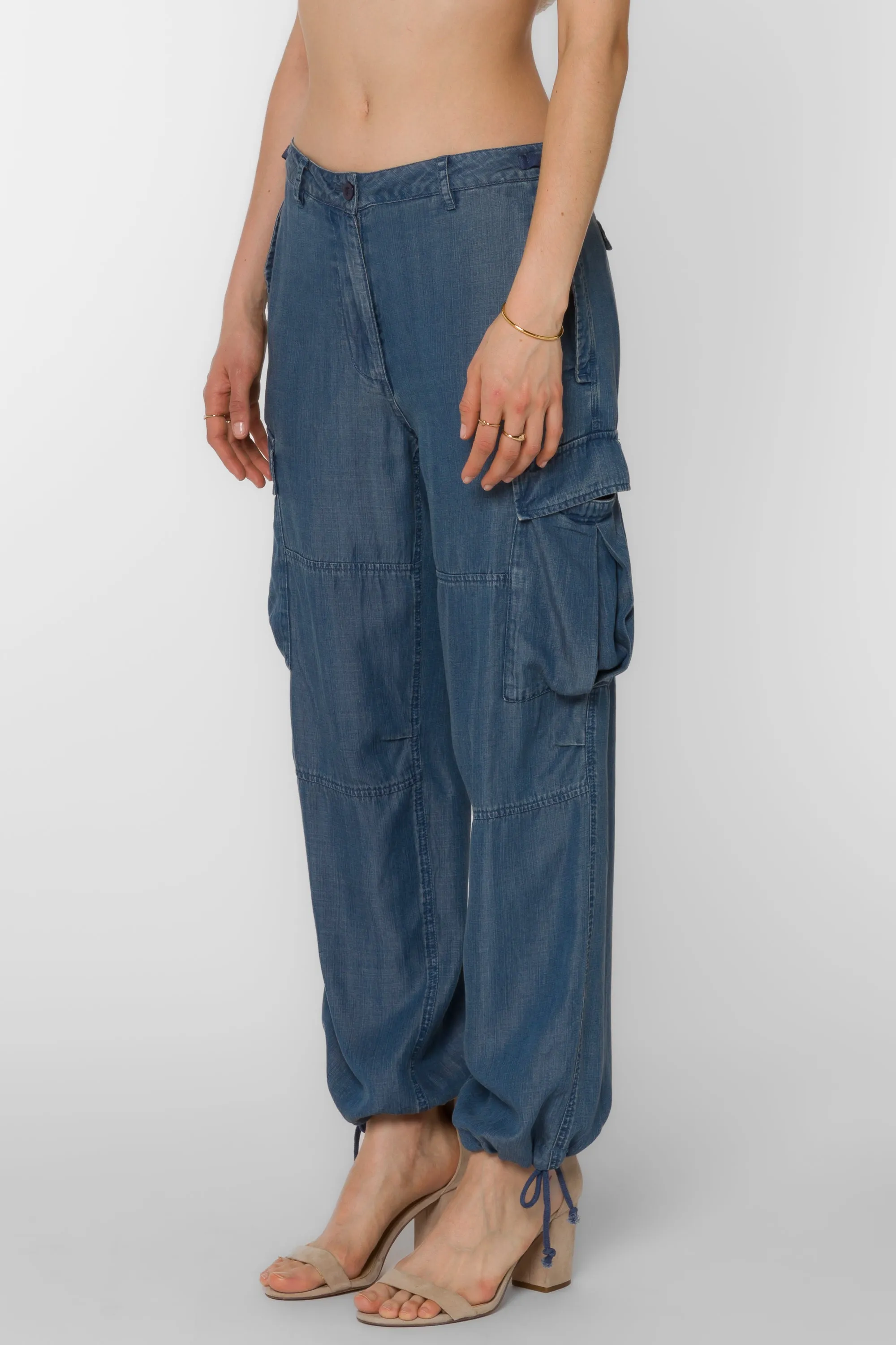 Baylor Calva Blue Pants