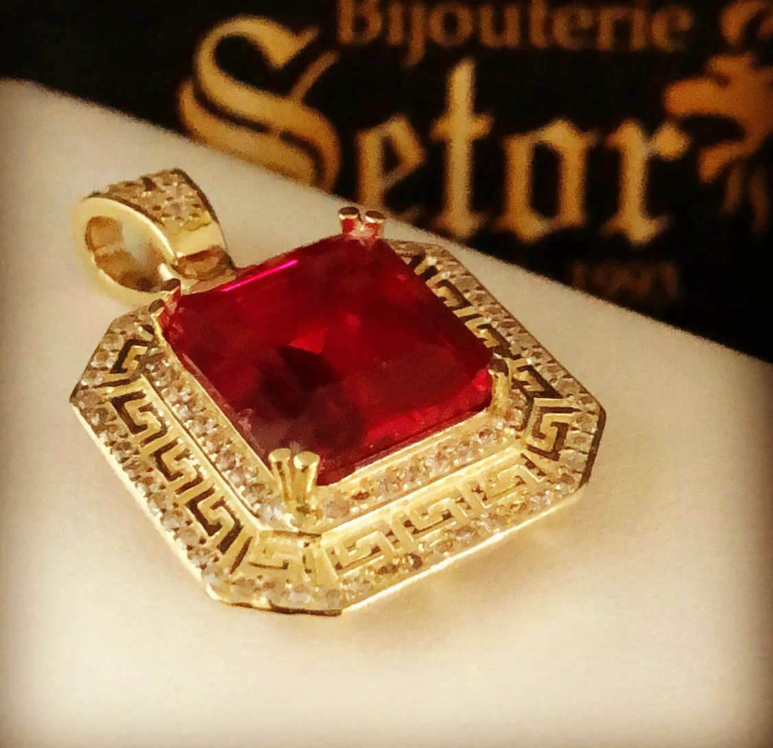 Ruby red pendant P80